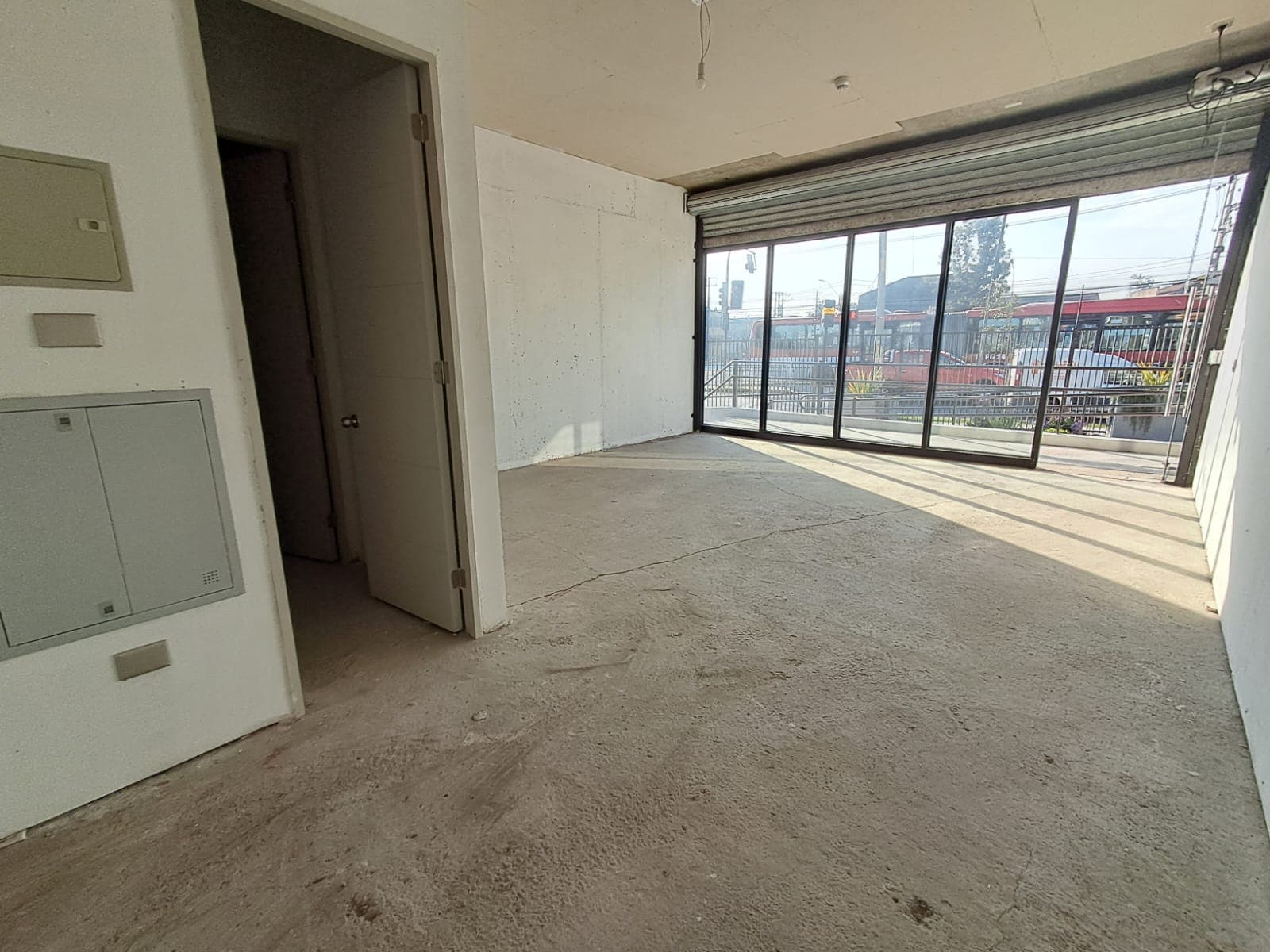 Local 1 - Edificio Toledo Rent