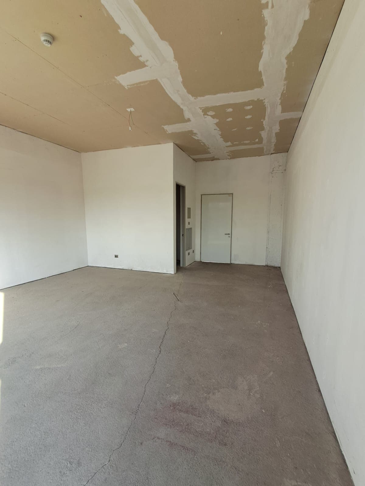 Local 2 - Edificio Toledo Rent